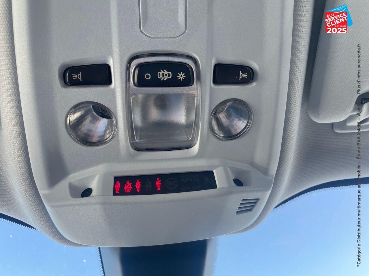 Véhicule d'occasion PEUGEOT 2008 1.2 PURETECH 100CH S/S ACTIVE CAMERA CARPLAY chez Renault Belfort