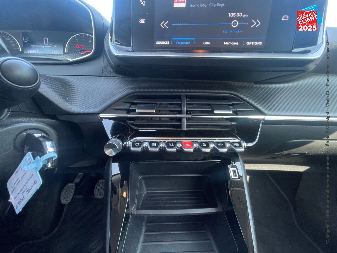 Véhicule d'occasion PEUGEOT 2008 1.2 PURETECH 100CH S/S ACTIVE CAMERA CARPLAY chez Renault Belfort