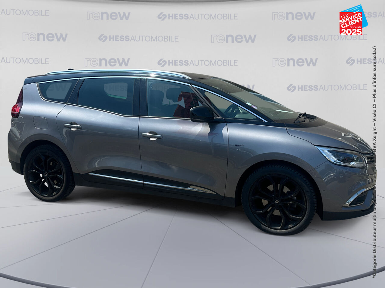 Véhicule d'occasion RENAULT GRAND SCENIC 1.3 TCE 160CH FAP BLACK EDITION EDC 8CV chez Renault Colmar