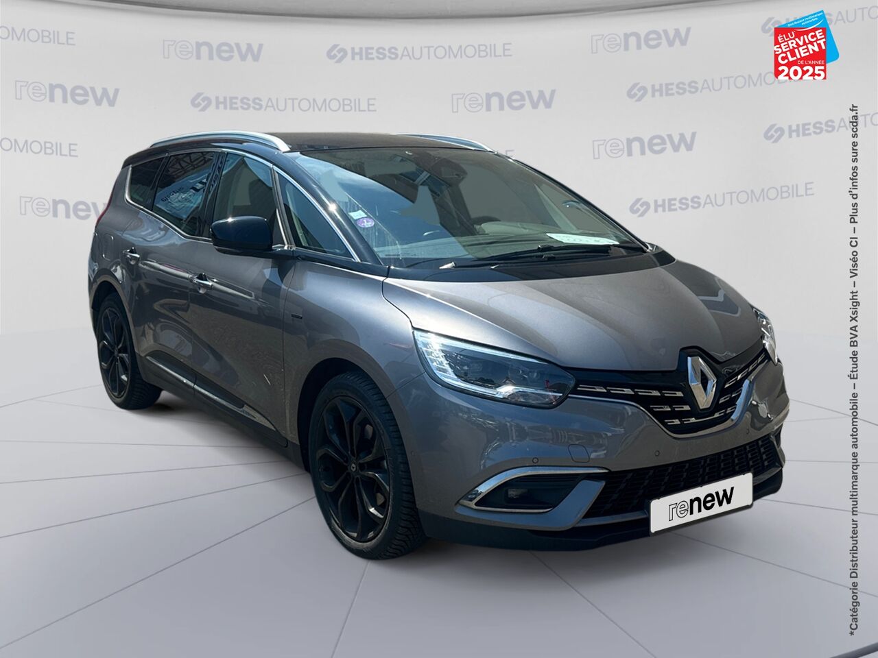 Véhicule d'occasion RENAULT GRAND SCENIC 1.3 TCE 160CH FAP BLACK EDITION EDC 8CV chez Renault Colmar