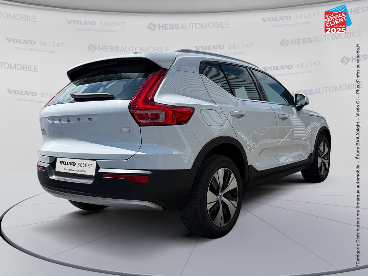 Véhicule d'occasion VOLVO XC40 T4 RECHARGE 129 + 82CH INSCRIPTION BUSINESS DCT 7 chez Volvo Epernay