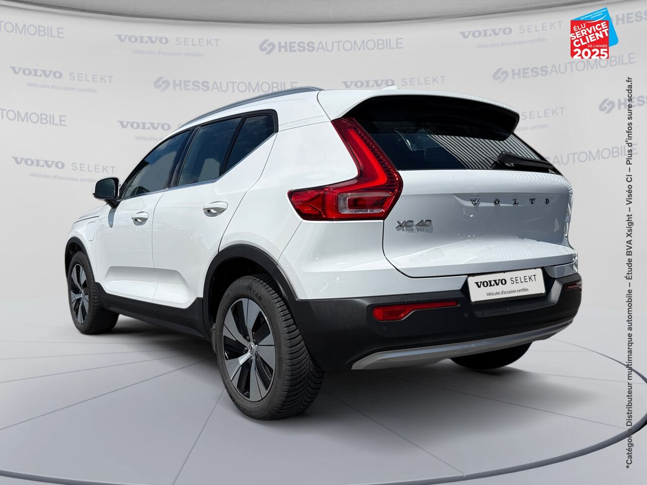 Véhicule d'occasion VOLVO XC40 T4 RECHARGE 129 + 82CH INSCRIPTION BUSINESS DCT 7 chez Volvo Epernay
