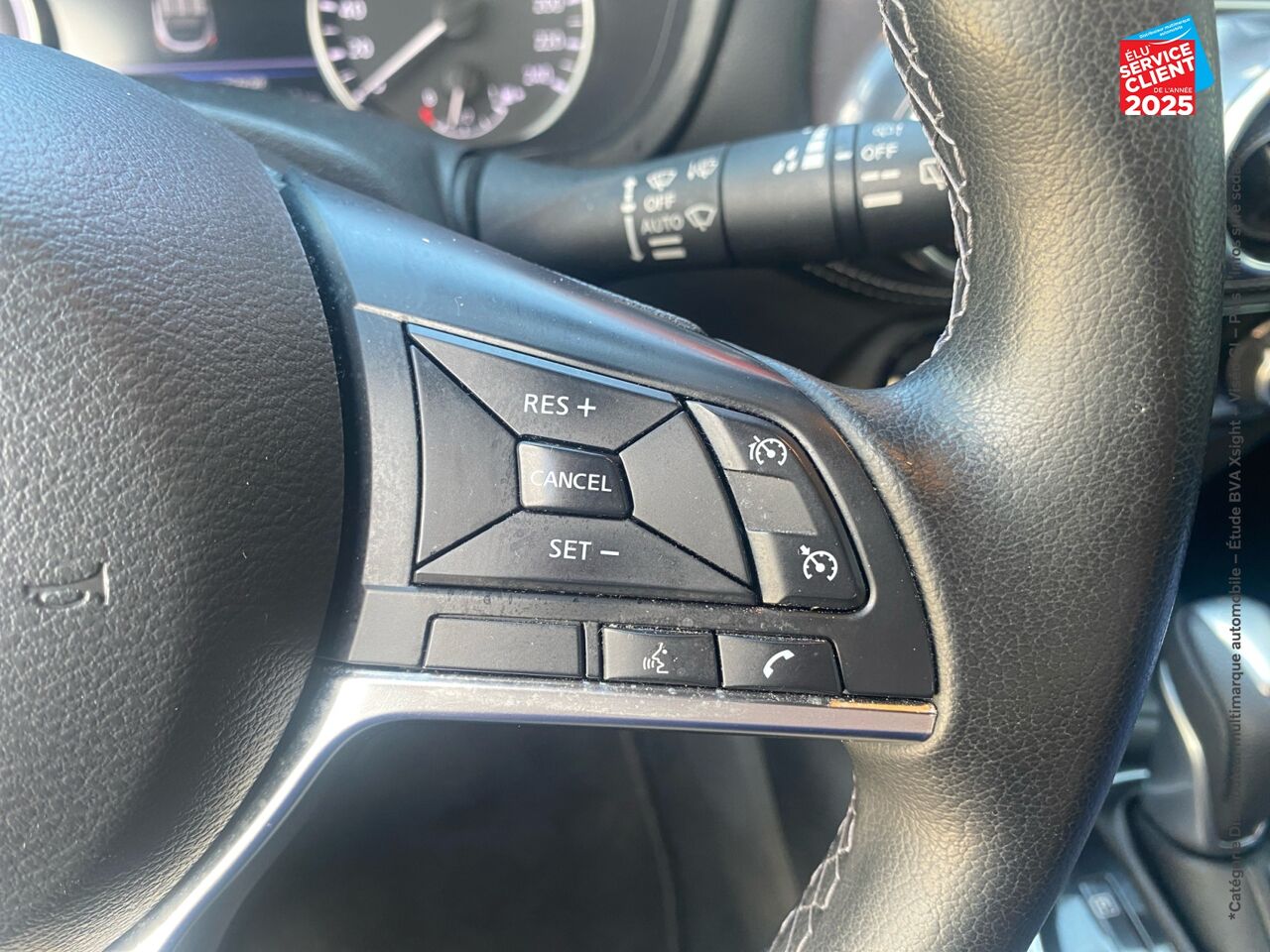 Véhicule d'occasion NISSAN JUKE 1.6 HYBRID 143CH N-CONNECTA 2023 chez Nissan Juke occasion