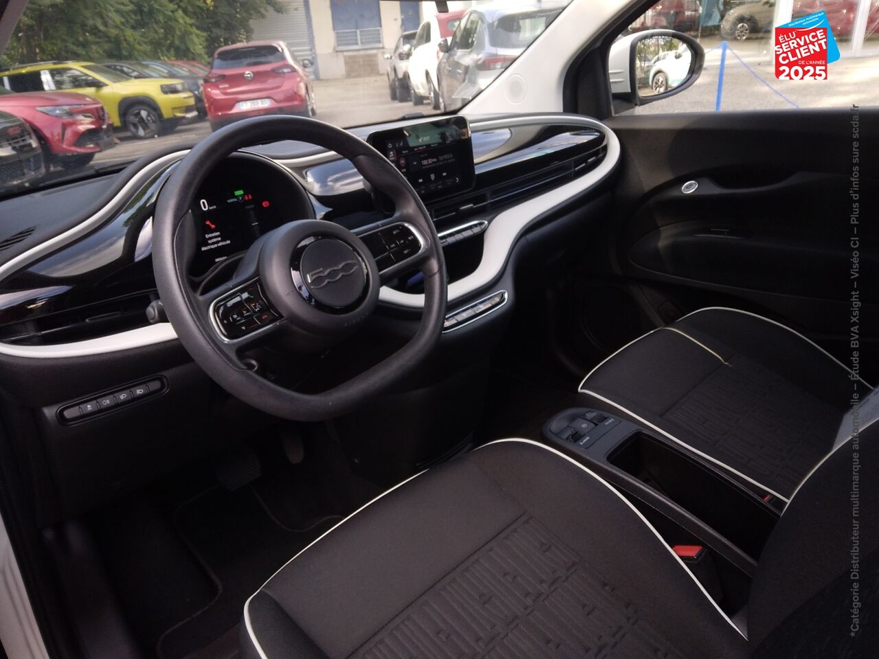 Véhicule d'occasion FIAT 500 E 95CH ACTION PLUS chez Toyota Saint Dizier
