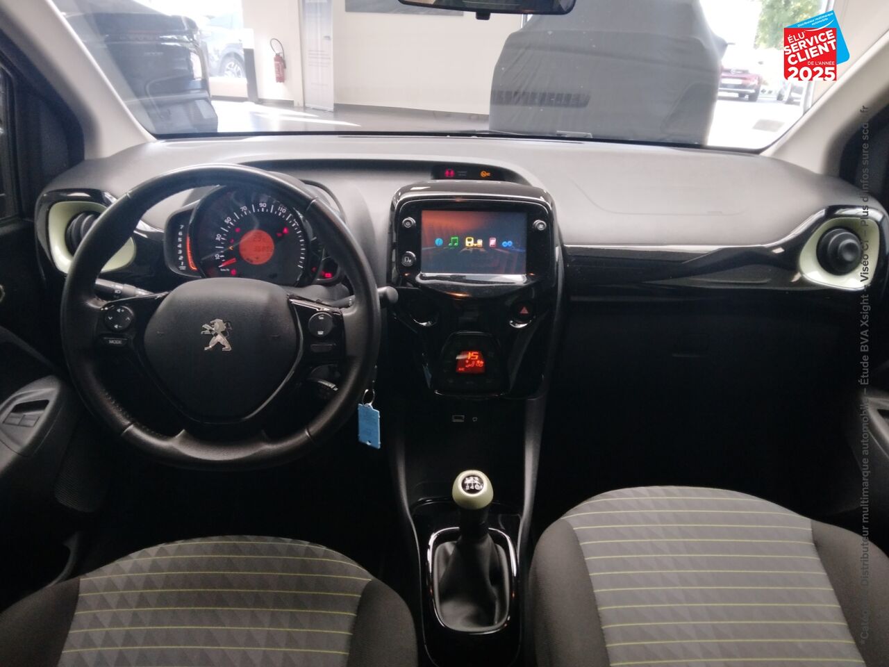 Véhicule d'occasion PEUGEOT 108 VTI 72 TOP COLLECTION 5P chez Renault Sélestat