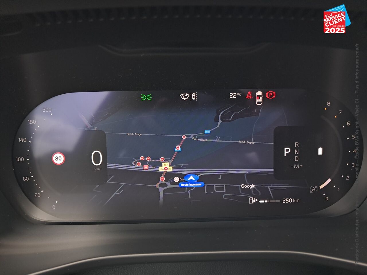 Véhicule d'occasion VOLVO XC40 B3 163CH PLUS DCT 7 chez Renault Colmar