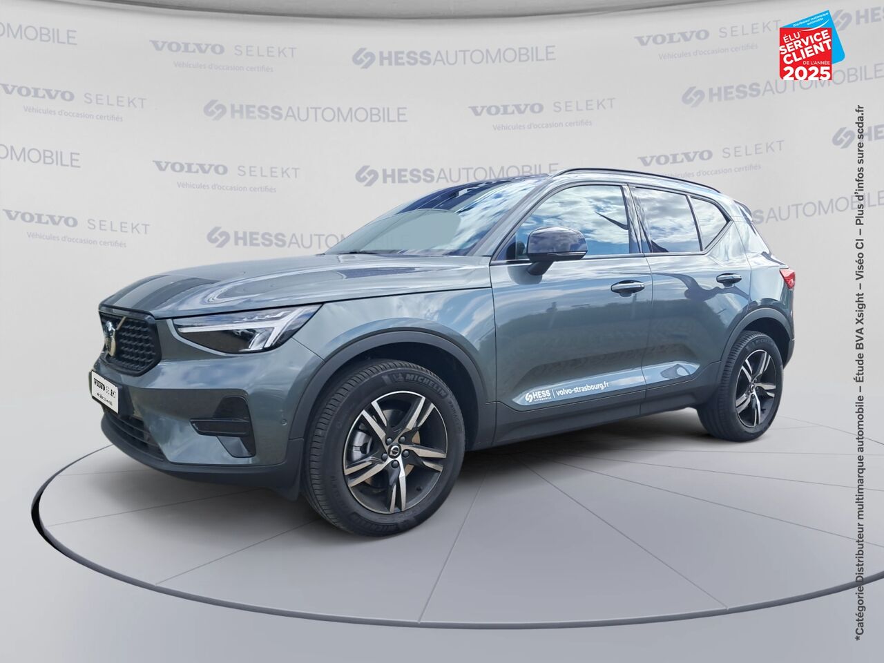 Véhicule d'occasion VOLVO XC40 B3 163CH PLUS DCT 7 chez Renault Colmar