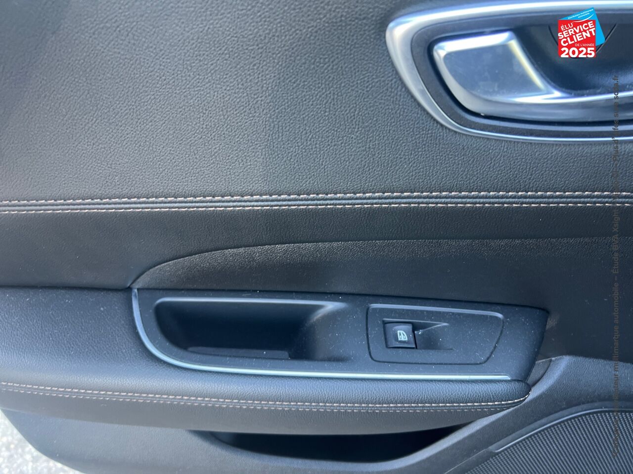 Véhicule d'occasion RENAULT TALISMAN 2.0 BLUE DCI 160CH BUSINESS INTENS EDC GPS RADAR AV/AR chez Renault Saint-Louis