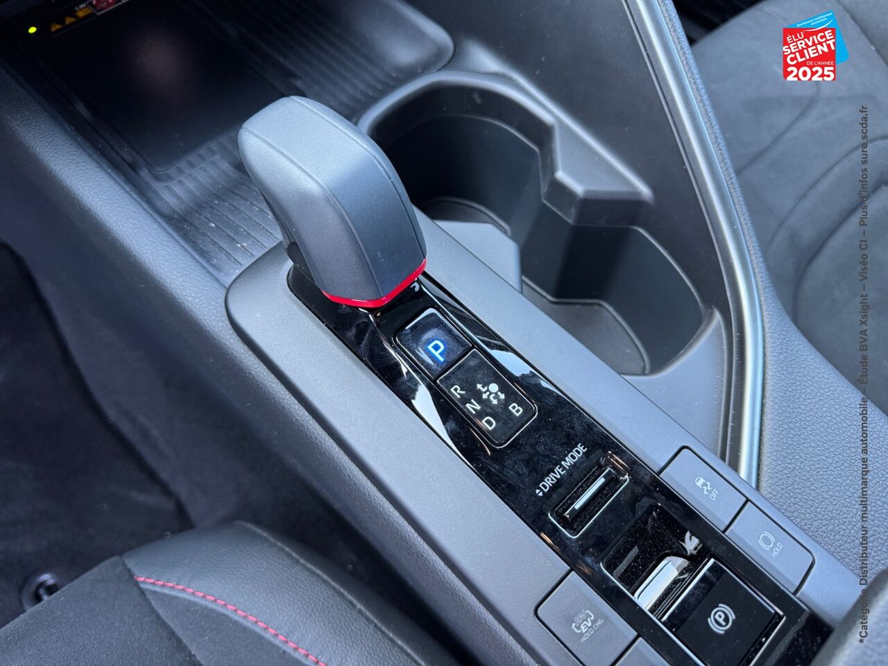 Véhicule d'occasion TOYOTA C-HR 2.0 HYBRIDE RECHARGEABLE 225CH GR SPORT PREMIERE NG23 chez Nissan Strasbourg