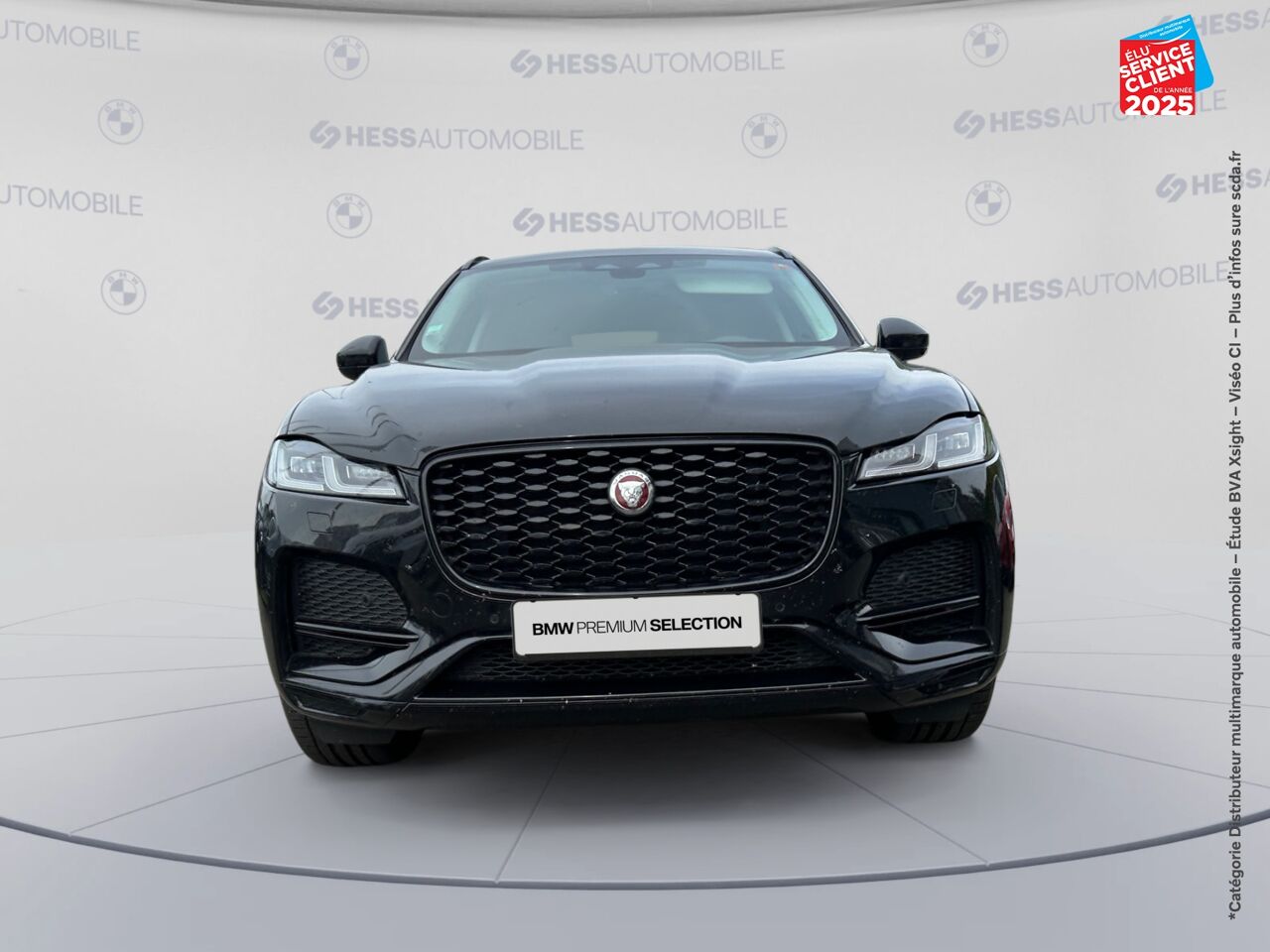 Véhicule d'occasion JAGUAR F-PACE D200 MHEV R-DYNAMIC SE BVA8 AWD CAMERA GPS CUIR chez BMW Dole