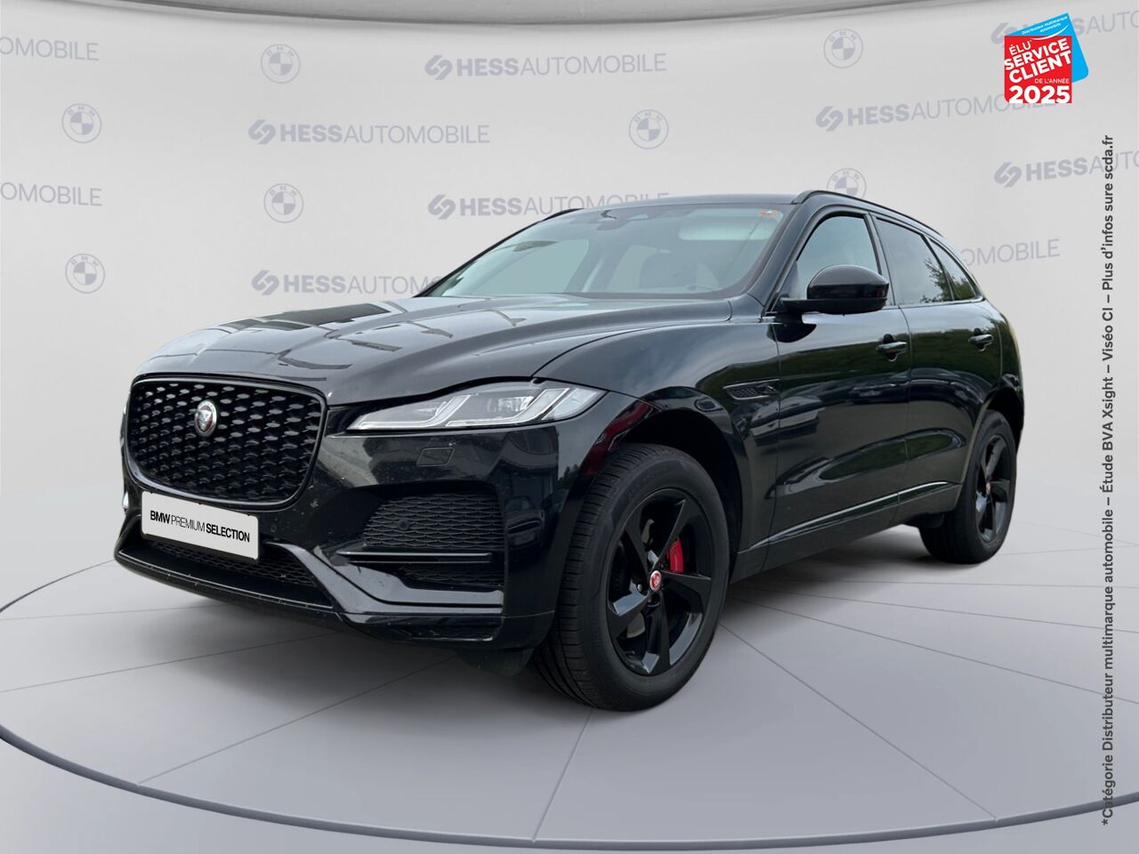 Véhicule d'occasion JAGUAR F-PACE D200 MHEV R-DYNAMIC SE BVA8 AWD CAMERA GPS CUIR chez BMW Dole