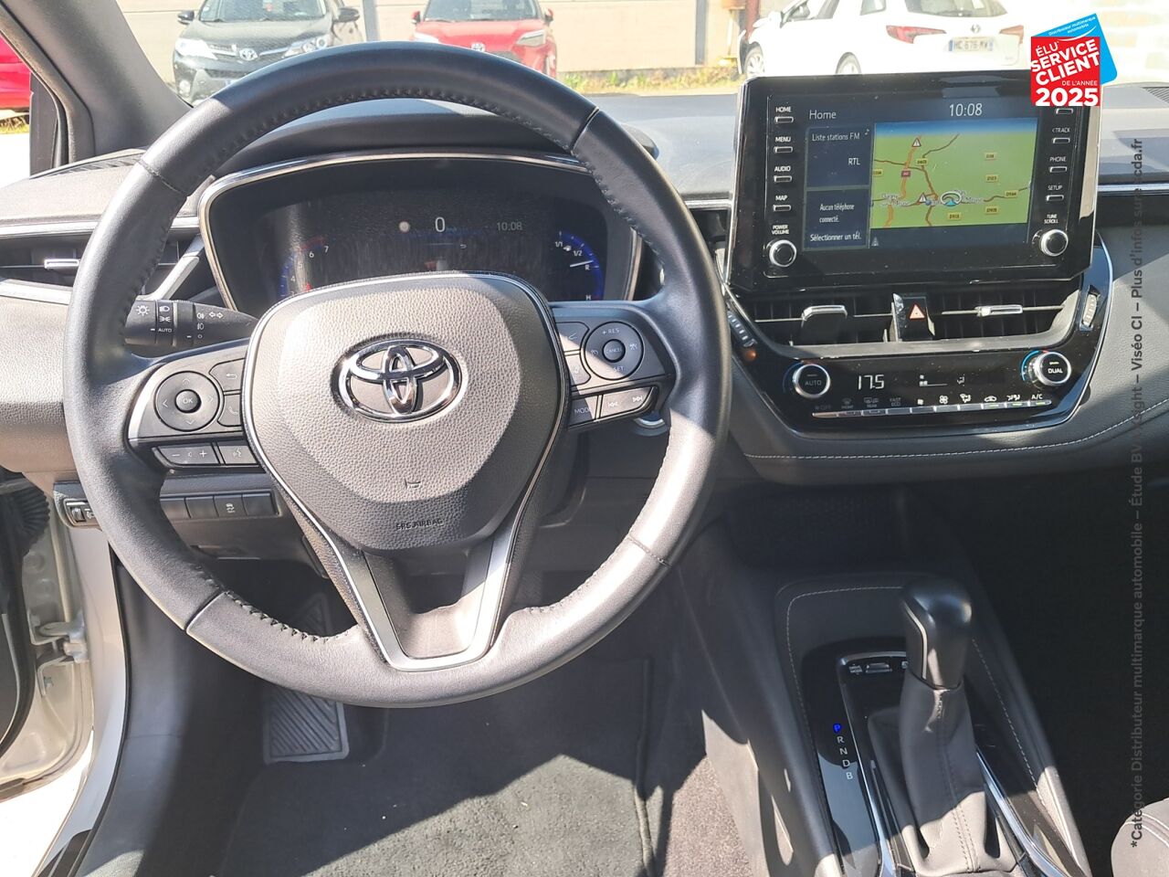 Véhicule d'occasion TOYOTA COROLLA TOURING SPT 122H DESIGN MY21 chez Toyota Verdun