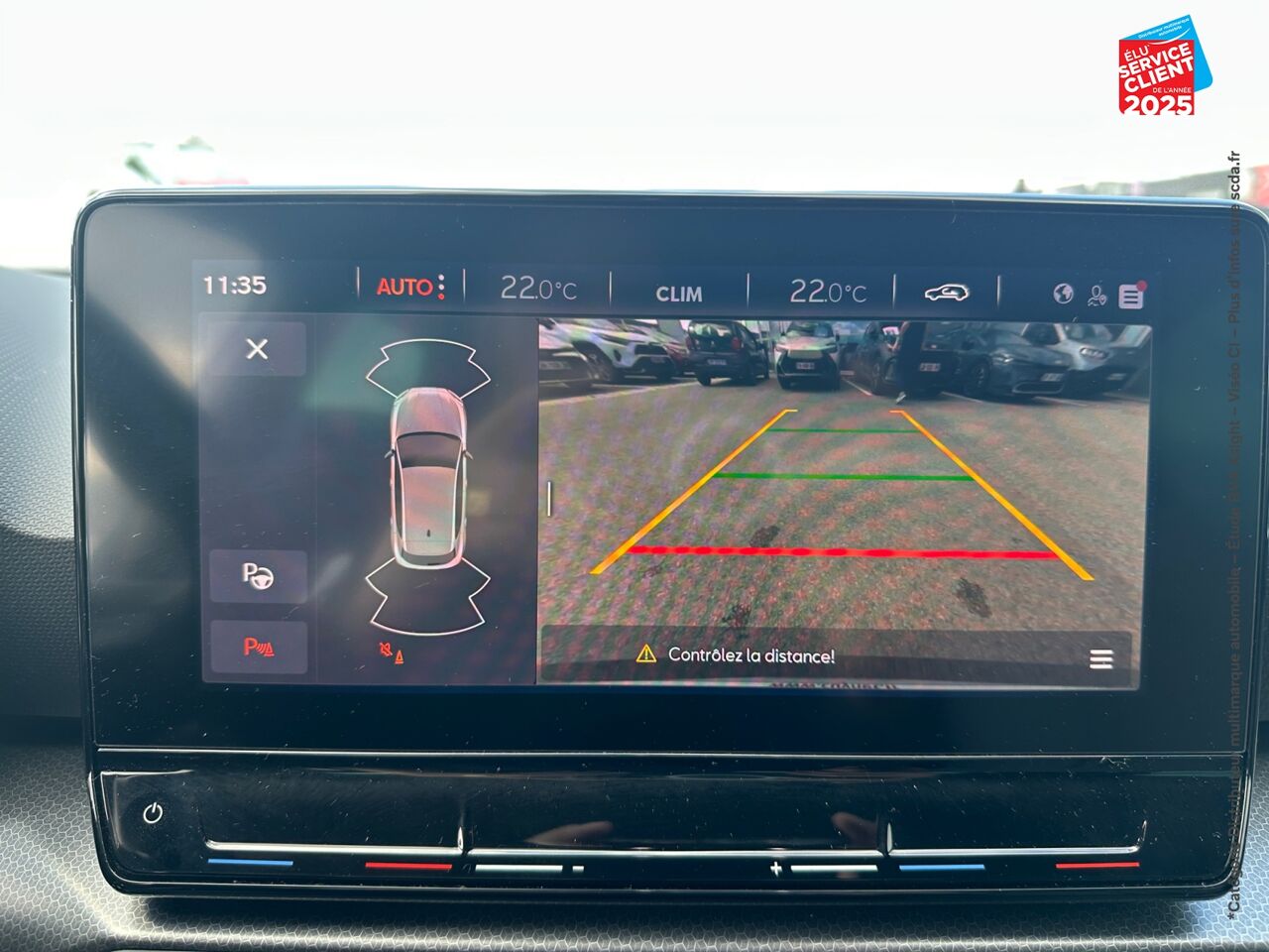 Véhicule d'occasion SEAT LEON 1.0 ETSI 110CH URBAN DSG7 GPS CAMERA CARPLAY chez Toyota Saint Dizier