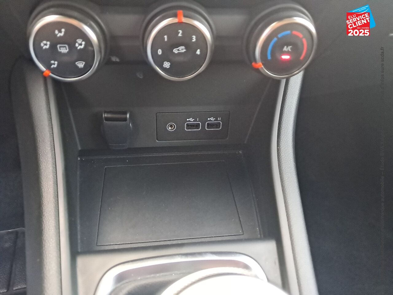 Véhicule d'occasion RENAULT CAPTUR 1.0 ECO-G 100CH EVOLUTION chez Toyota Thionville