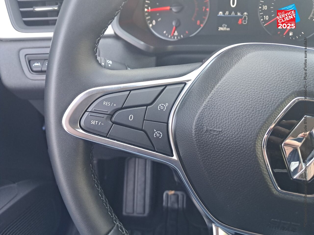 Véhicule d'occasion RENAULT CAPTUR 1.0 ECO-G 100CH EVOLUTION chez Toyota Thionville