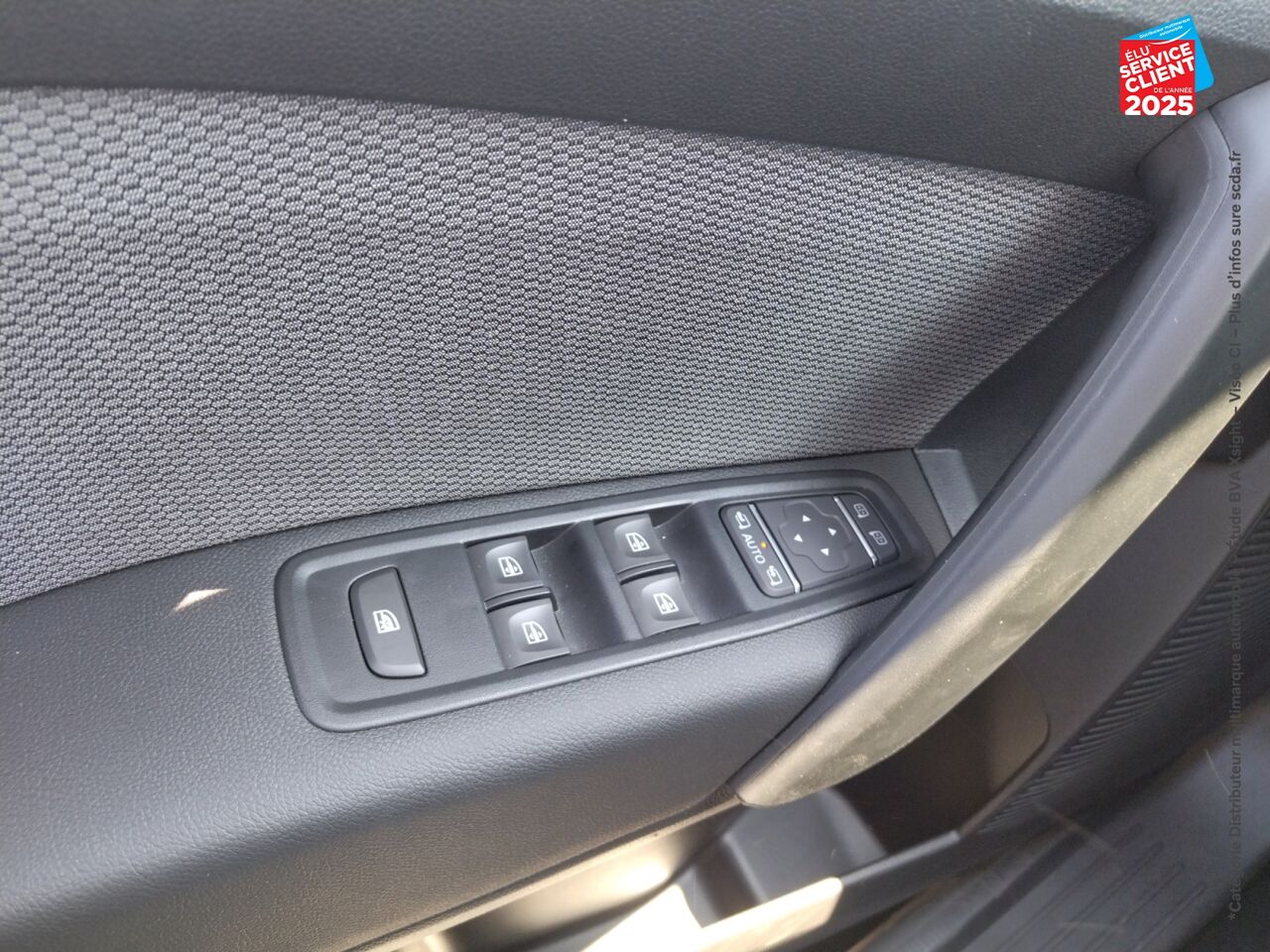 Véhicule d'occasion RENAULT KANGOO 1.5 BLUE DCI 115CH TECHNO - 24 chez HESS Automobile