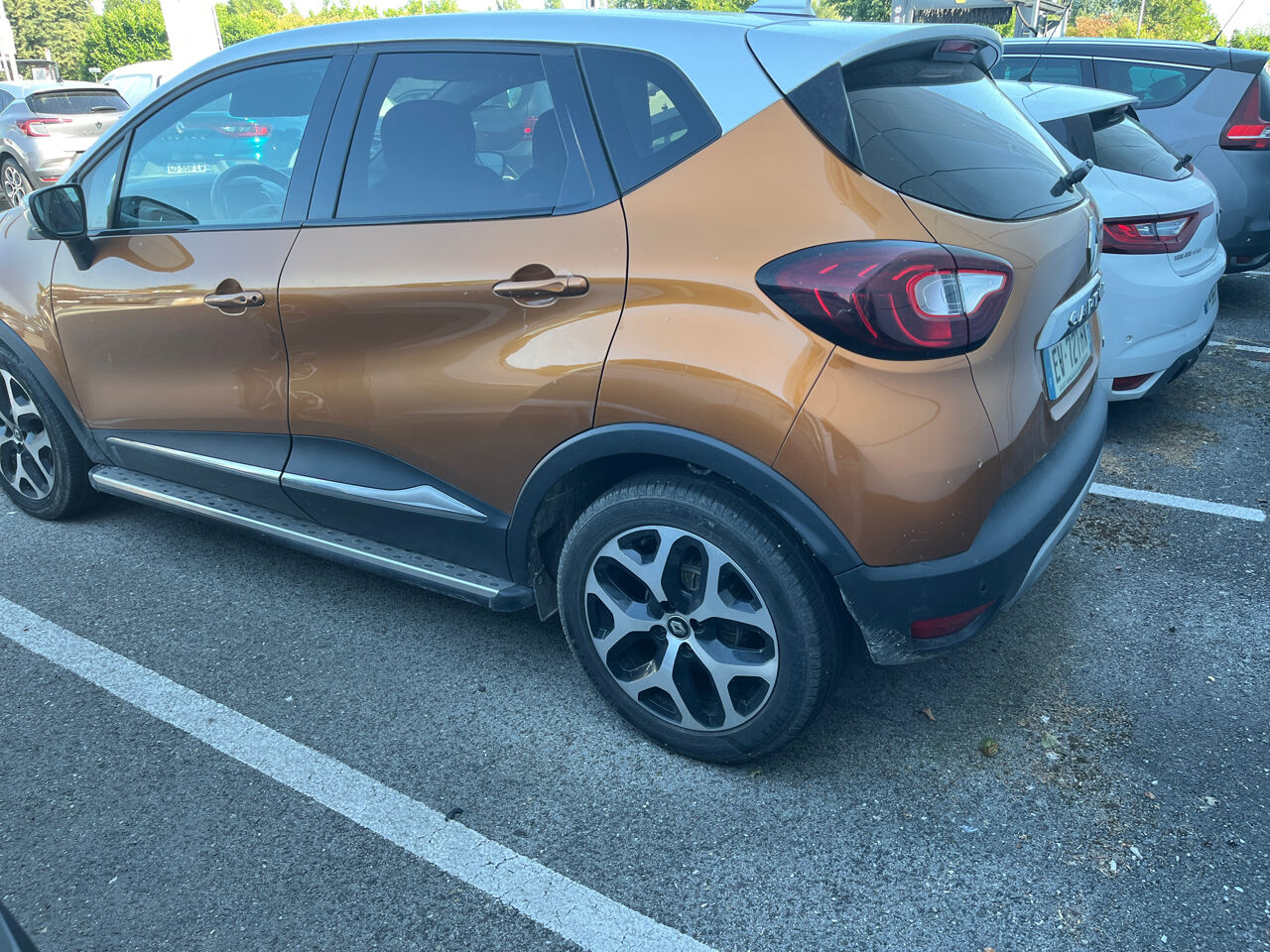 Véhicule d'occasion RENAULT CAPTUR 1.2 TCE 120CH ENERGY INTENS chez Opel Bar le Duc