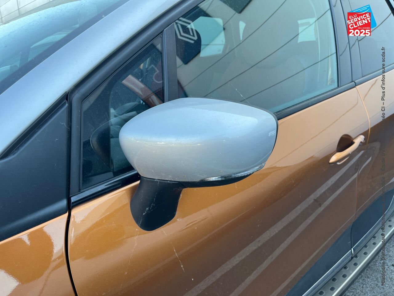 Véhicule d'occasion RENAULT CAPTUR 1.2 TCE 120CH ENERGY INTENS chez Opel Bar le Duc