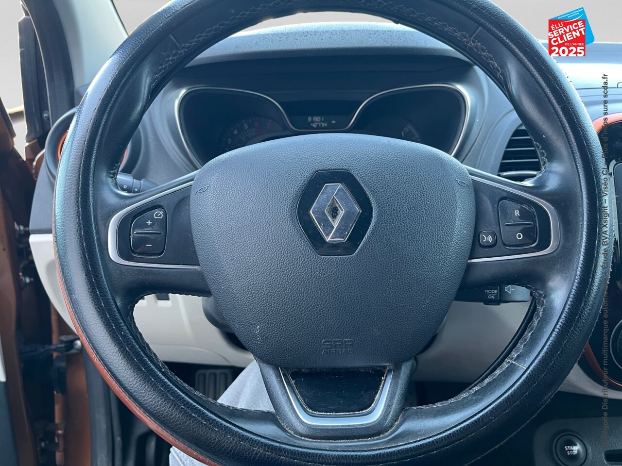 Véhicule d'occasion RENAULT CAPTUR 1.2 TCE 120CH ENERGY INTENS chez Opel Bar le Duc