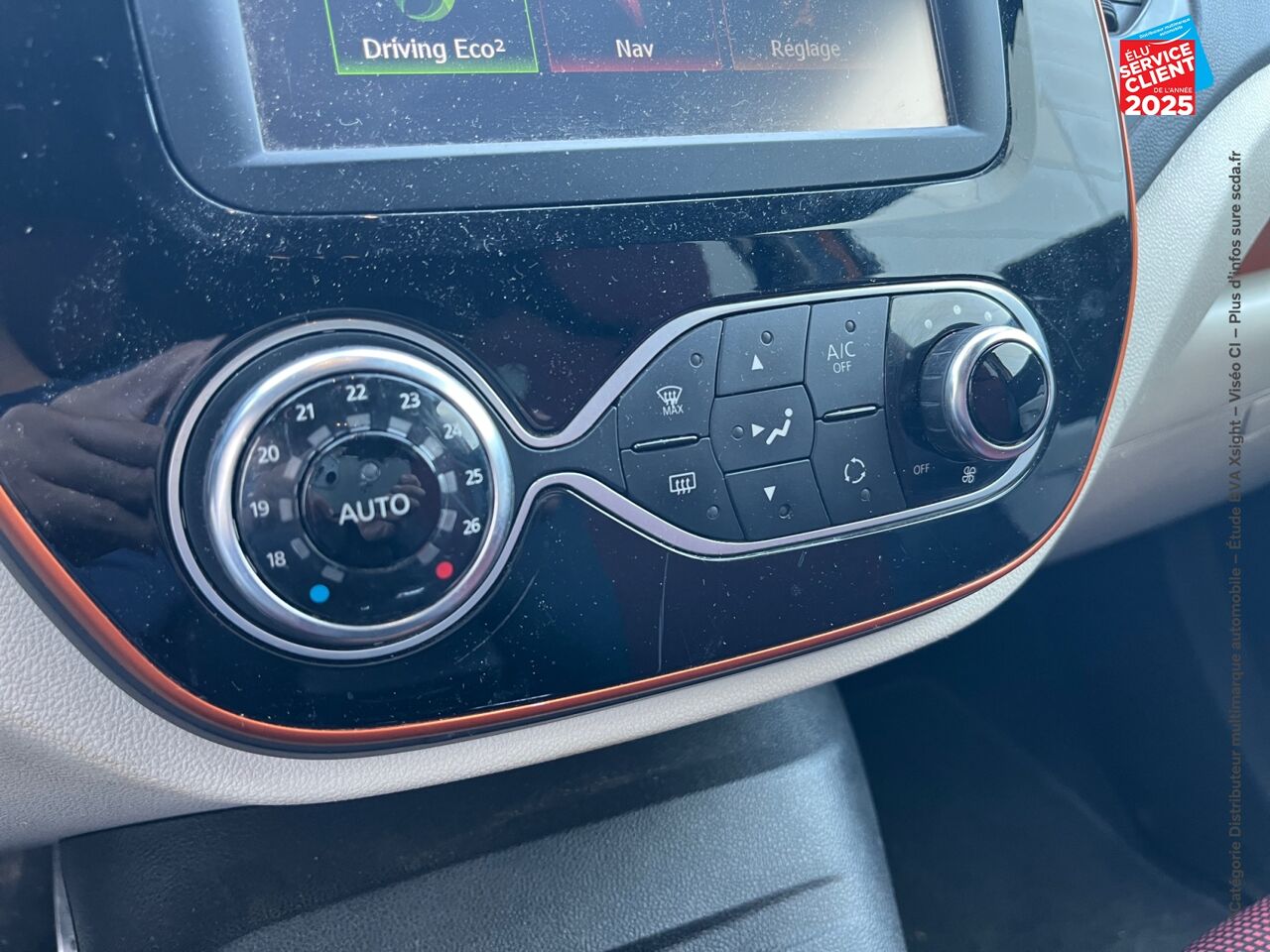 Véhicule d'occasion RENAULT CAPTUR 1.2 TCE 120CH ENERGY INTENS chez Opel Bar le Duc