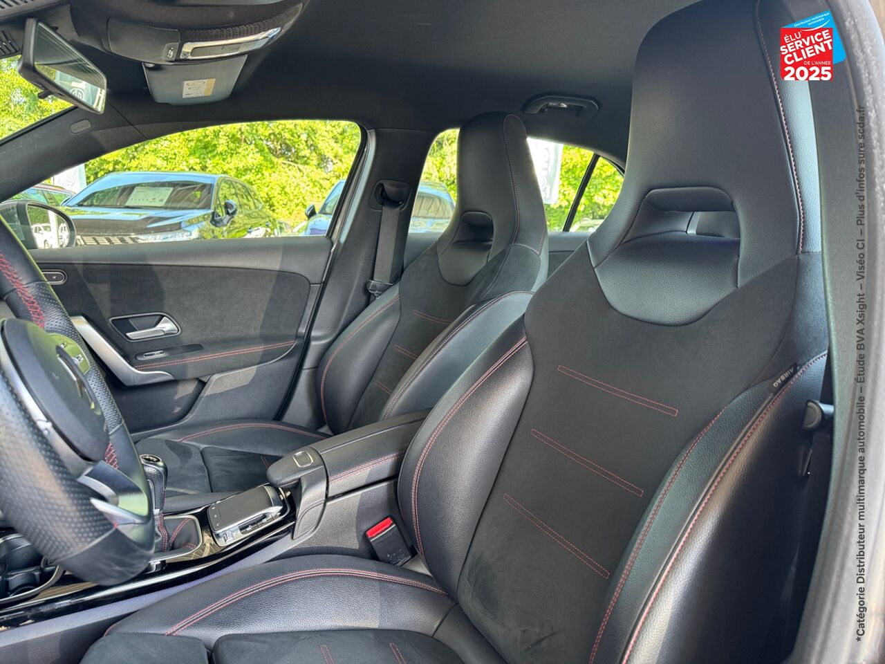 Véhicule d'occasion MERCEDES-BENZ CLASSE A 180 136CH AMG LINE chez BMW Pontarlier