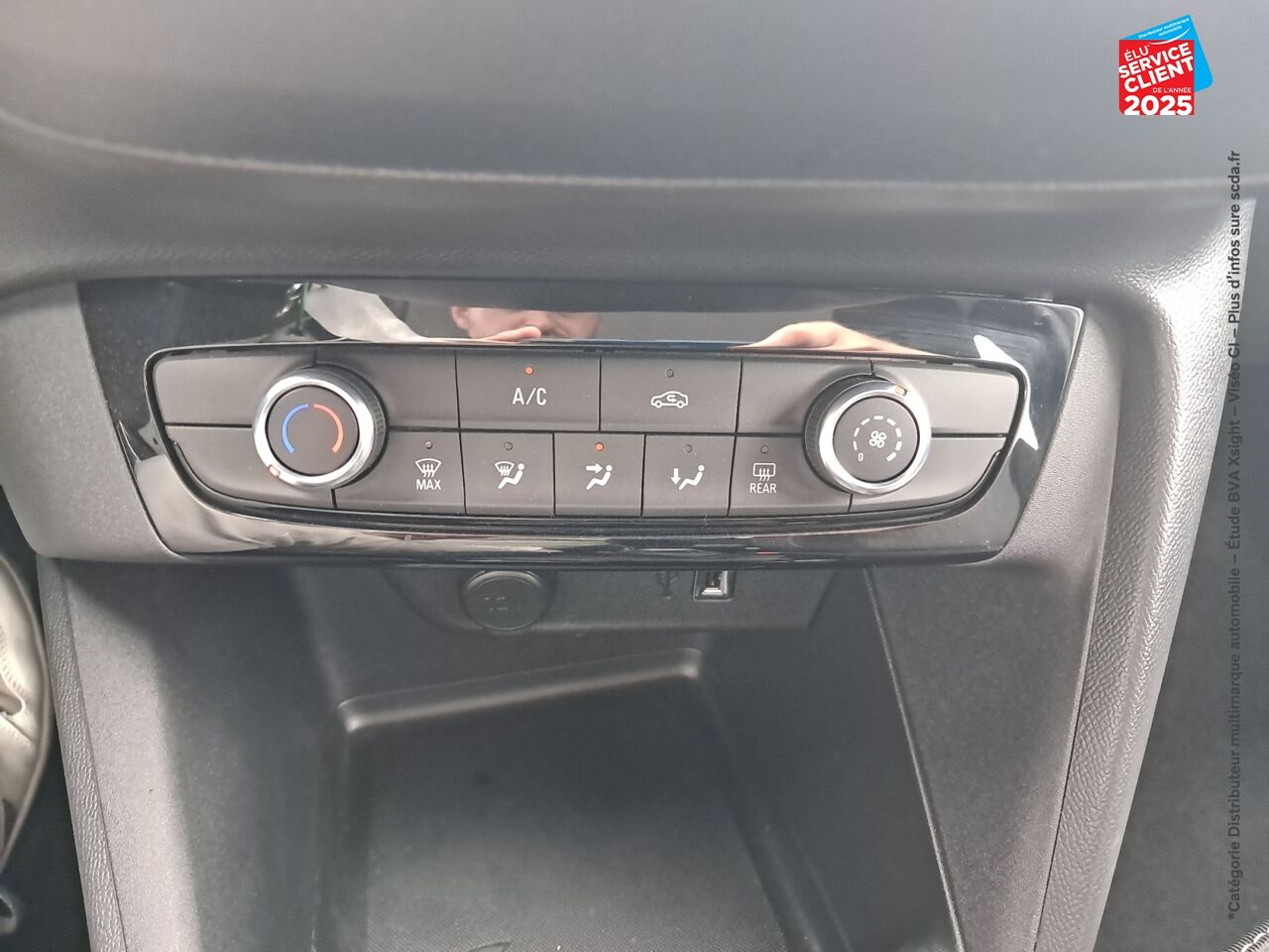 Véhicule d'occasion OPEL CORSA 1.2 75CH ELEGANCE BUSINESS chez Toyota Thionville