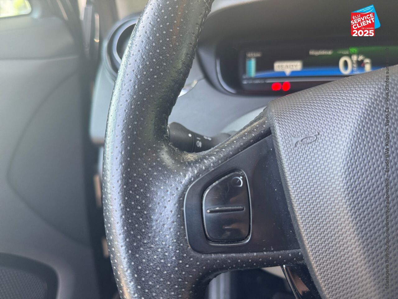 Véhicule d'occasion RENAULT ZOE INTENS CHARGE RAPIDE Q90 MY19 RADAR AR chez Toyota Thionville