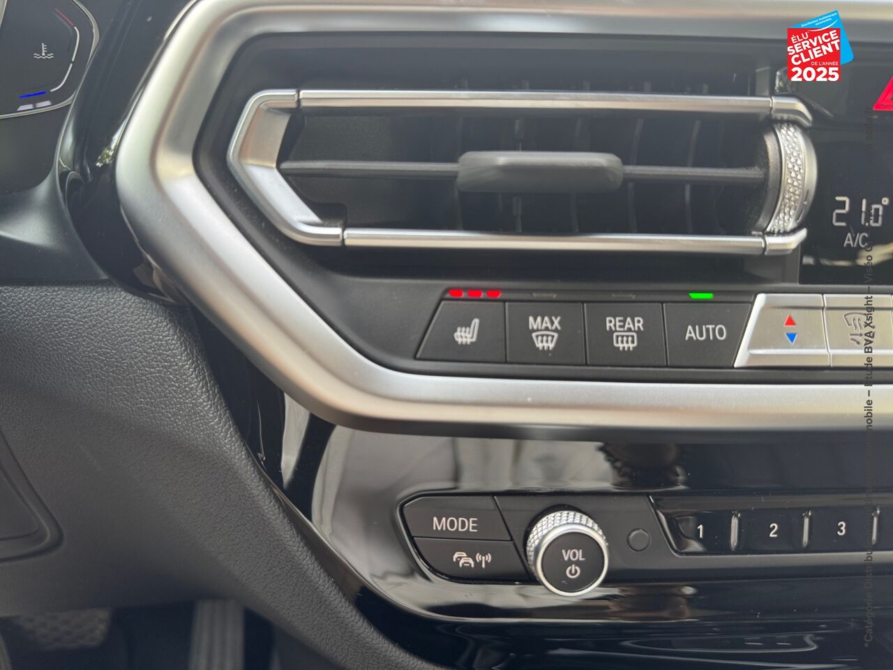 Véhicule d'occasion BMW X3 SDRIVE18D 150CH XLINE SIEGE CHAUF CAMERA GPS chez BMW Lons le Saunier