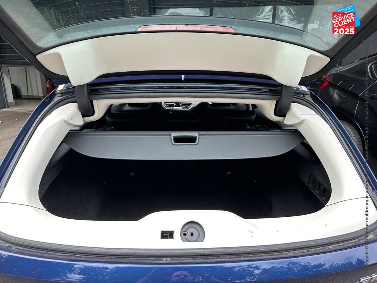 Véhicule d'occasion BMW SERIE 3 TOURING 318DA 150CH BUSINESS DESIGN chez BMW Colmar
