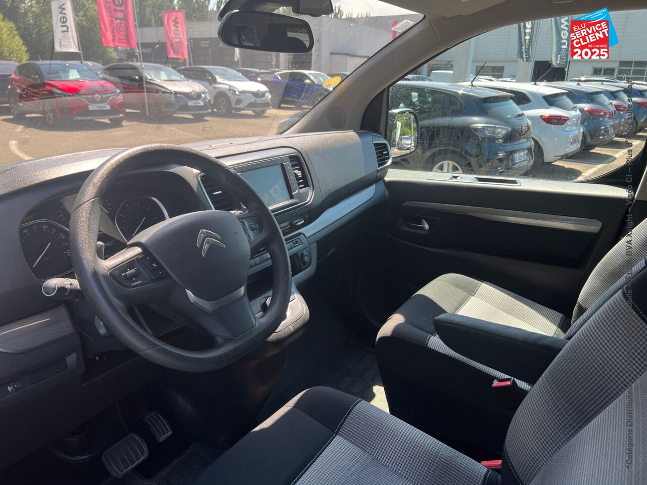 Véhicule d'occasion CITROEN SPACETOURER M BLUEHDI 180CH BUSINESS SS EAT6 chez Renault Sélestat