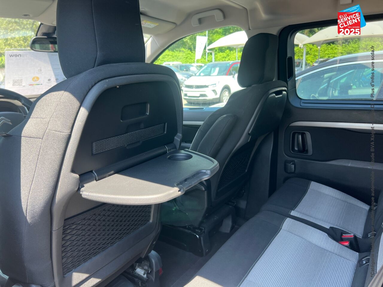 Véhicule d'occasion CITROEN SPACETOURER M BLUEHDI 180CH BUSINESS SS EAT6 chez Renault Sélestat
