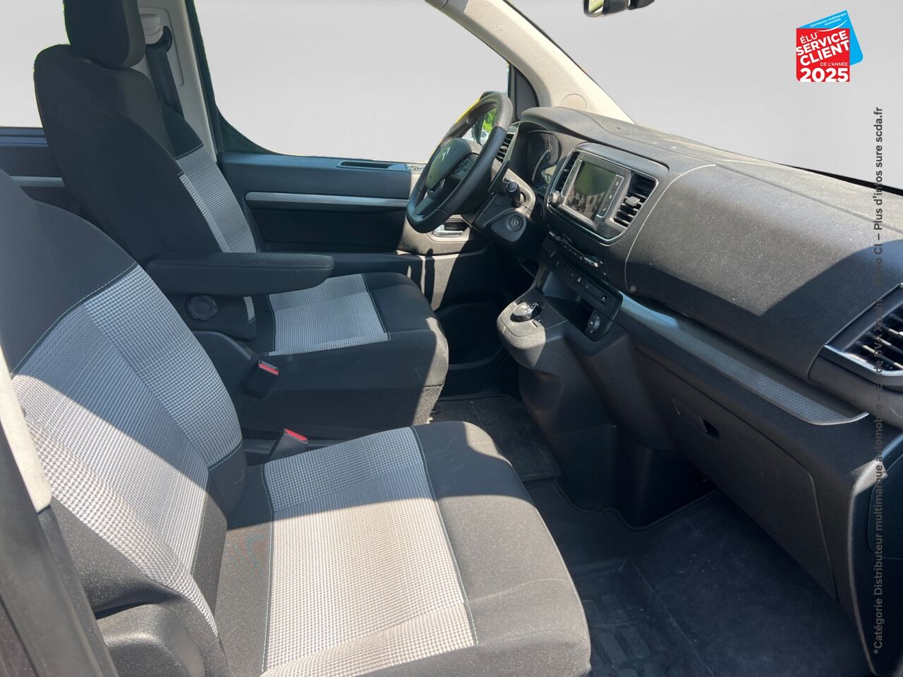 Véhicule d'occasion CITROEN SPACETOURER M BLUEHDI 180CH BUSINESS SS EAT6 chez Renault Sélestat
