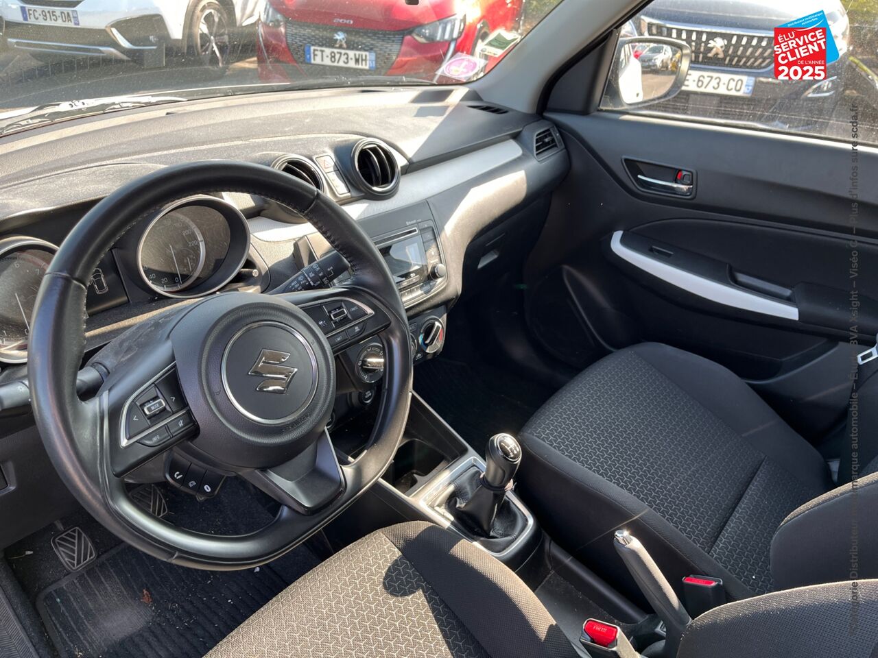 Véhicule d'occasion SUZUKI SWIFT 1.2 DUALJET HYBRID 83CH AVANTAGE chez Hyundai Epernay