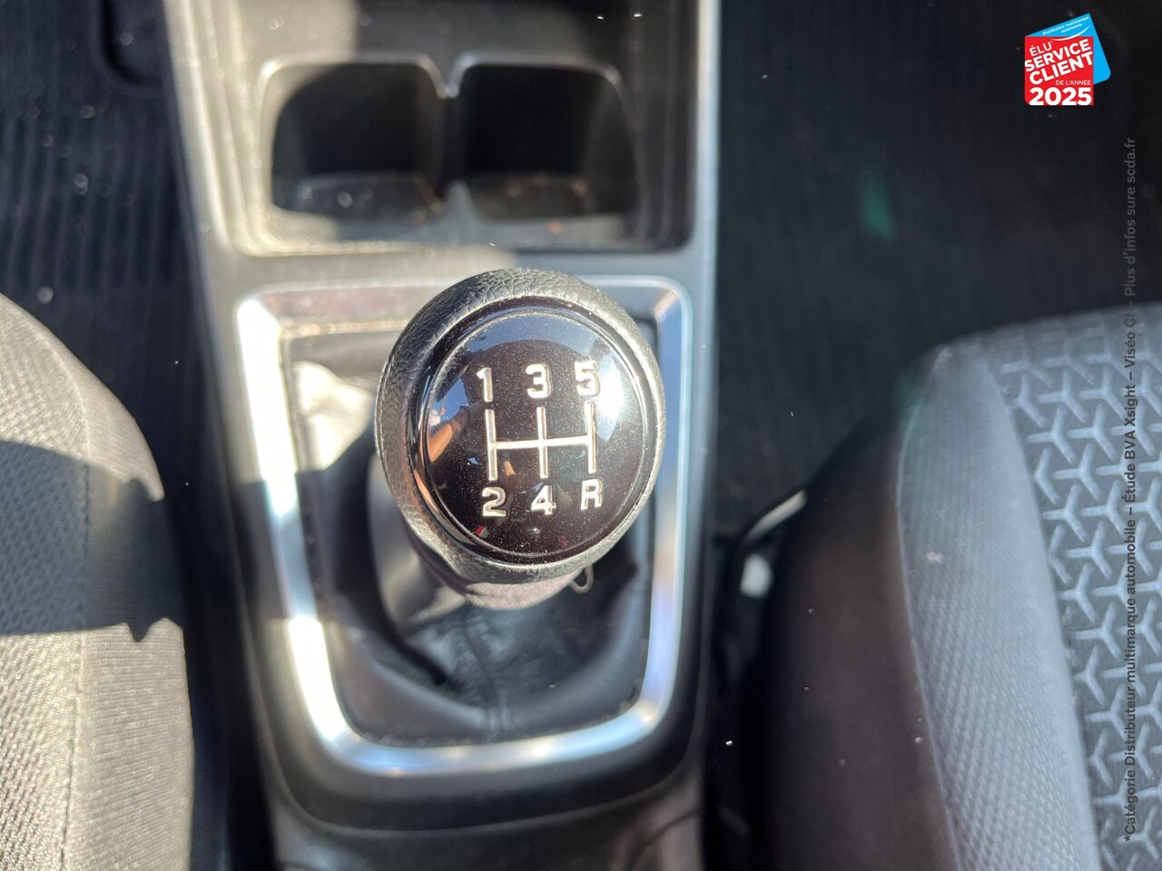 Véhicule d'occasion SUZUKI SWIFT 1.2 DUALJET HYBRID 83CH AVANTAGE chez Hyundai Epernay