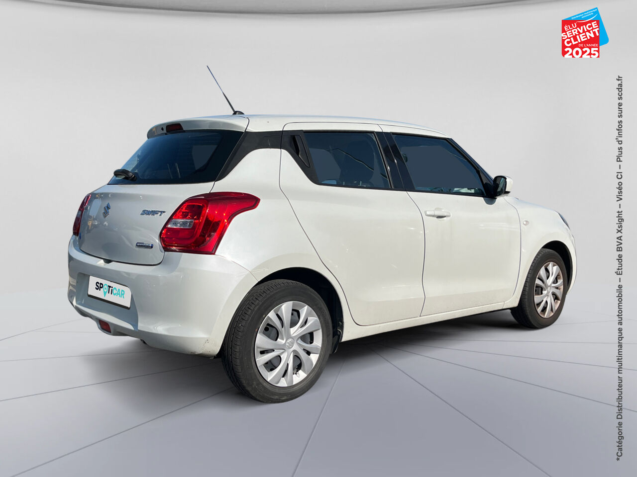 Véhicule d'occasion SUZUKI SWIFT 1.2 DUALJET HYBRID 83CH AVANTAGE chez Hyundai Epernay
