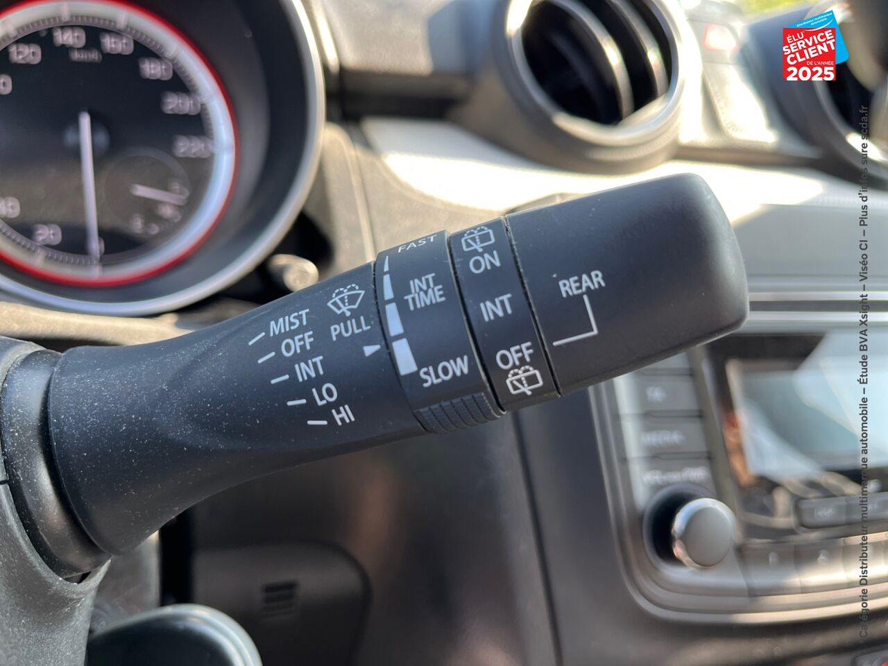 Véhicule d'occasion SUZUKI SWIFT 1.2 DUALJET HYBRID 83CH AVANTAGE chez Hyundai Epernay