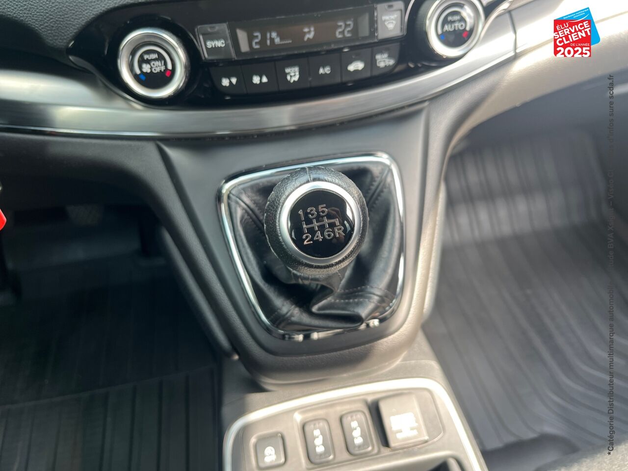 Véhicule d'occasion HONDA CR-V 1.6 I-DTEC 120CH ELEGANCE NAVI 2WD chez Primocar