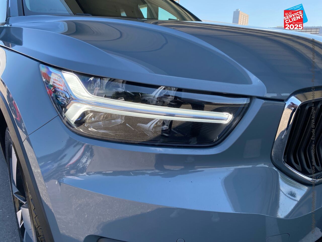 Véhicule d'occasion VOLVO XC40 T3 163CH MOMENTUM BUSINESS GEARTRONIC 8 chez Toyota Thionville
