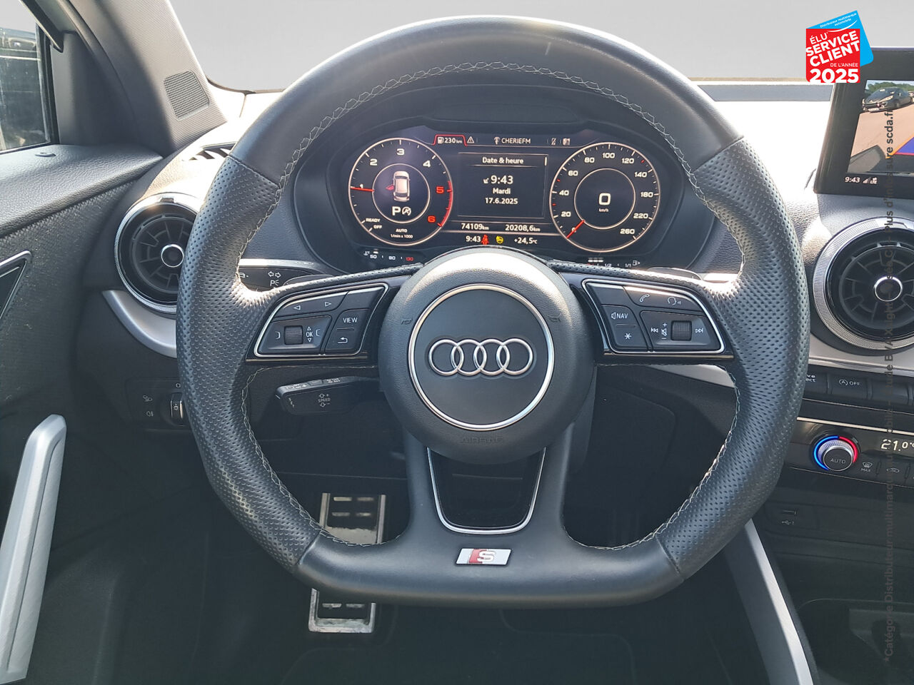 Véhicule d'occasion AUDI Q2 35 TDI 150CH S LINE PLUS QUATTRO S TRONIC 7 GPS chez Hyundai Chalons