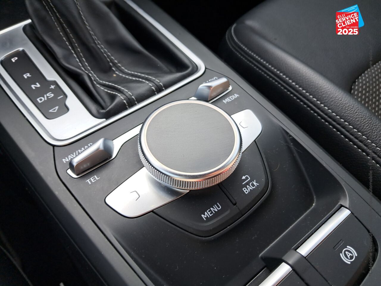 Véhicule d'occasion AUDI Q2 35 TDI 150CH S LINE PLUS QUATTRO S TRONIC 7 GPS chez Hyundai Chalons