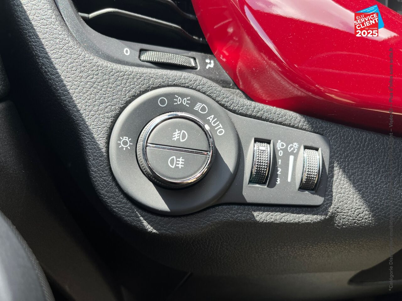 Véhicule d'occasion FIAT 500X 1.5 FIREFLY TURBO 130CH S/S RED HYBRID DCT7 chez Toyota Thionville