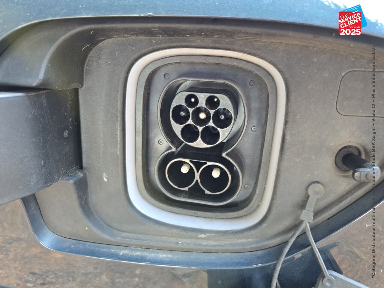 Véhicule d'occasion HYUNDAI KONA ELECTRIC 64KWH - 204CH INTUITIVE chez Renault Saint-Louis