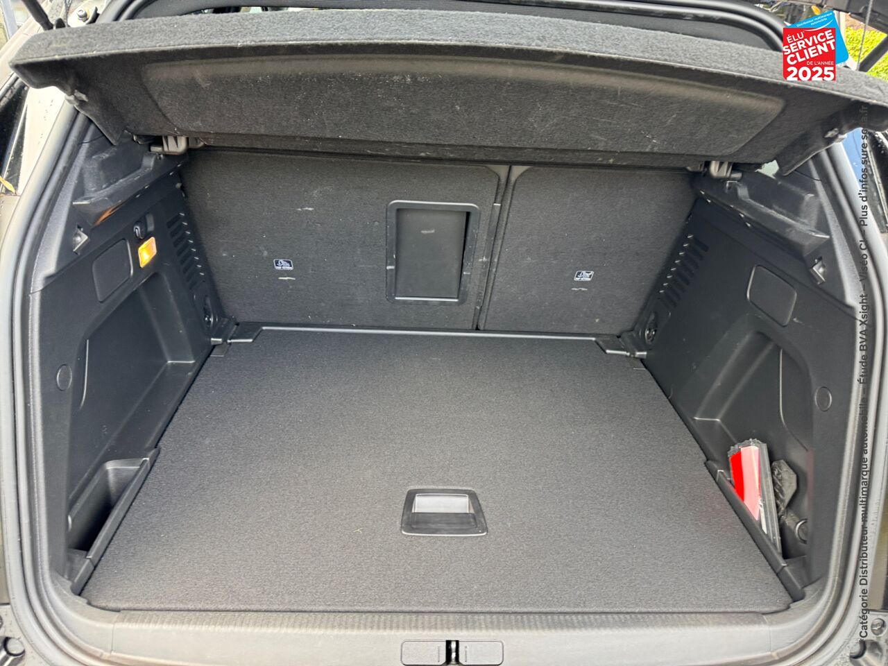 Véhicule d'occasion PEUGEOT 3008 1.2 PURETECH 130CH S/S ALLURE PACK EAT8 GPS CAMERA CARPLAY chez Peugeot Hirson