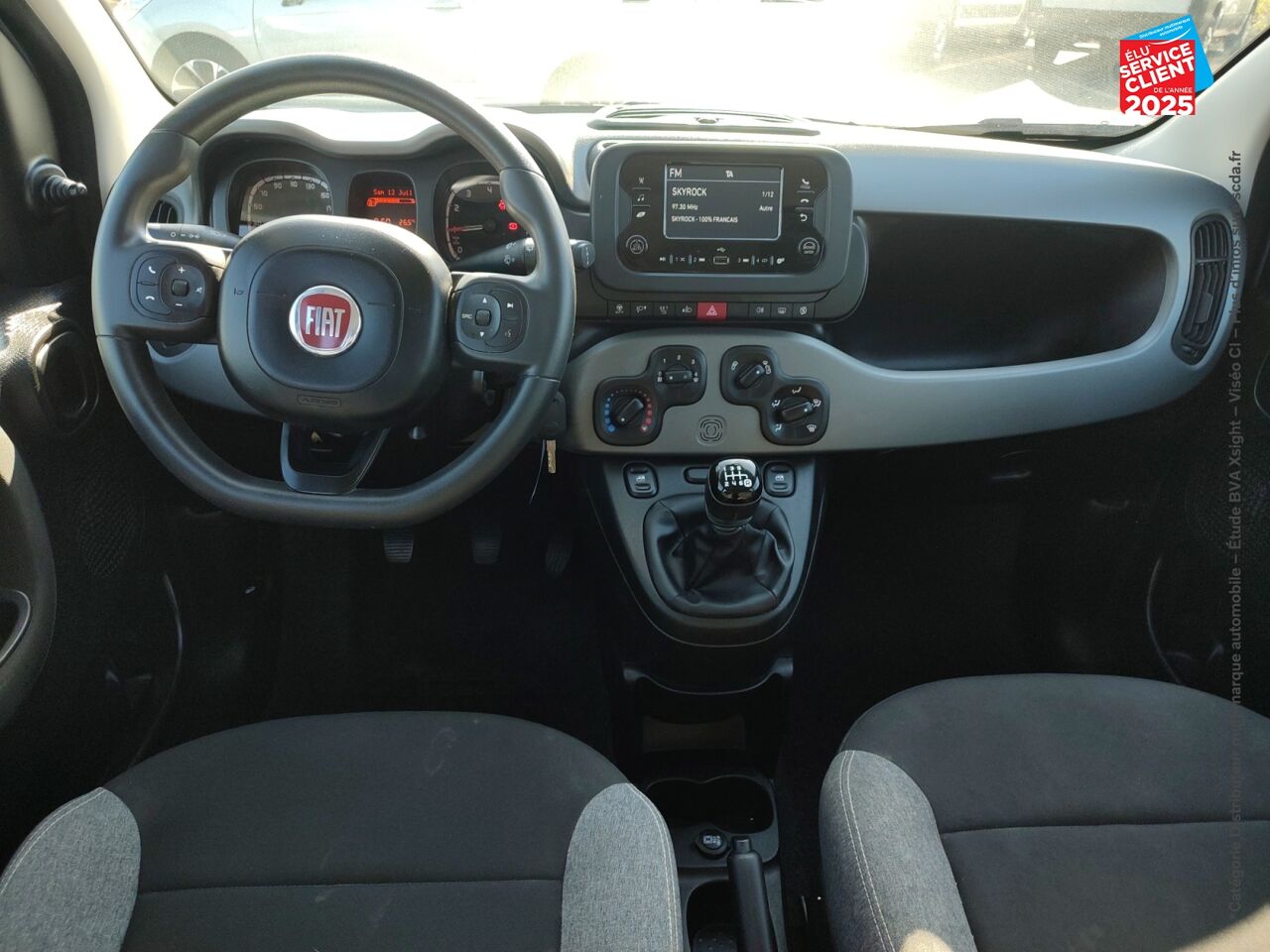 Véhicule d'occasion FIAT PANDA 1.0 70CH BSG S/S chez Nissan Strasbourg