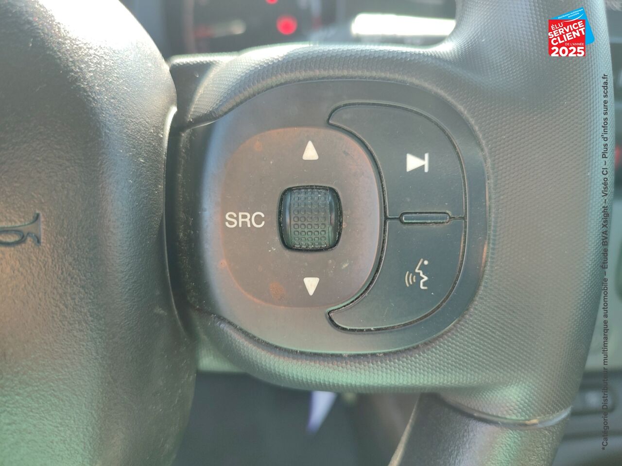 Véhicule d'occasion FIAT PANDA 1.0 70CH BSG S/S chez Nissan Strasbourg