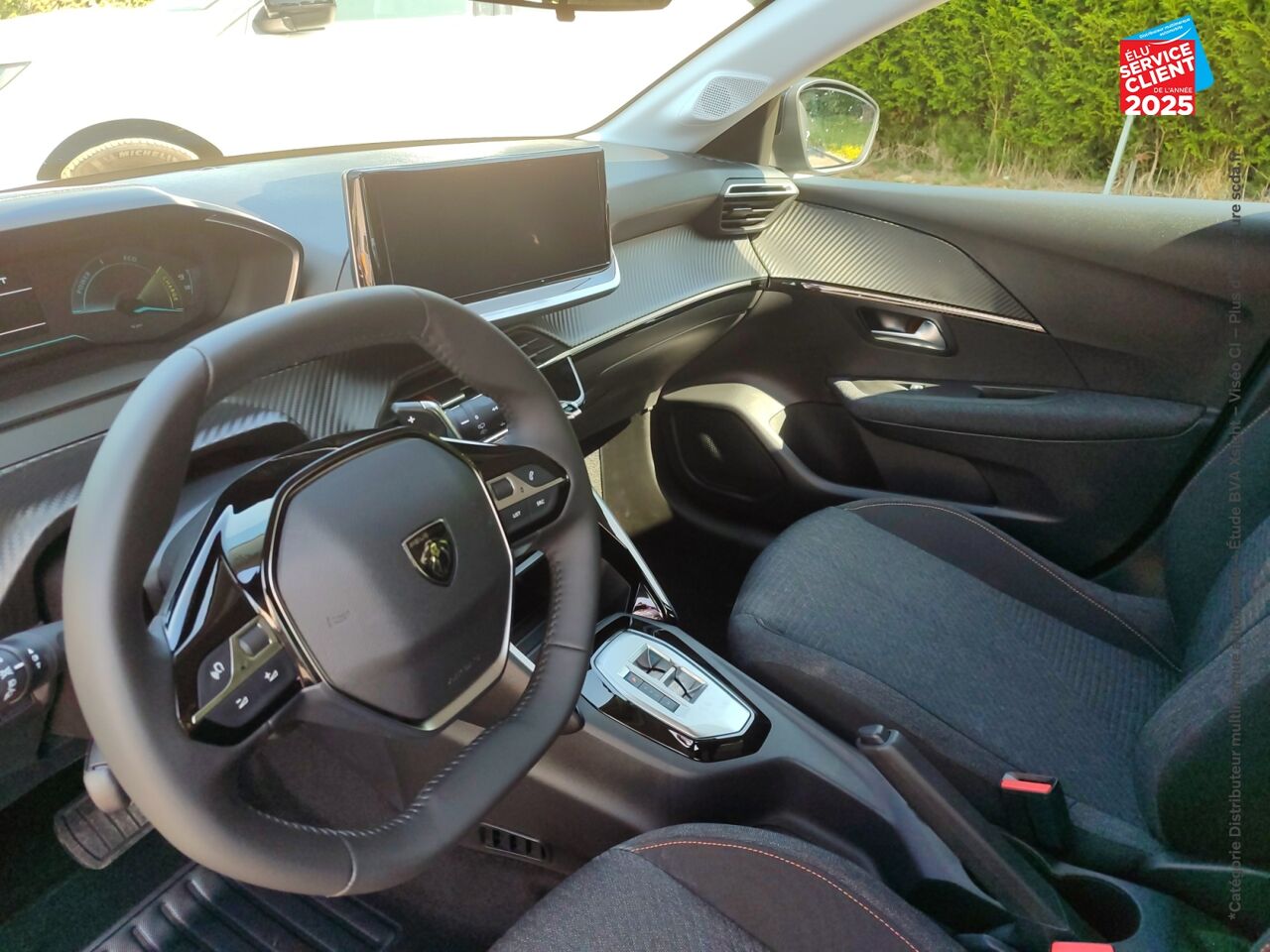 chez Peugeot Charleville