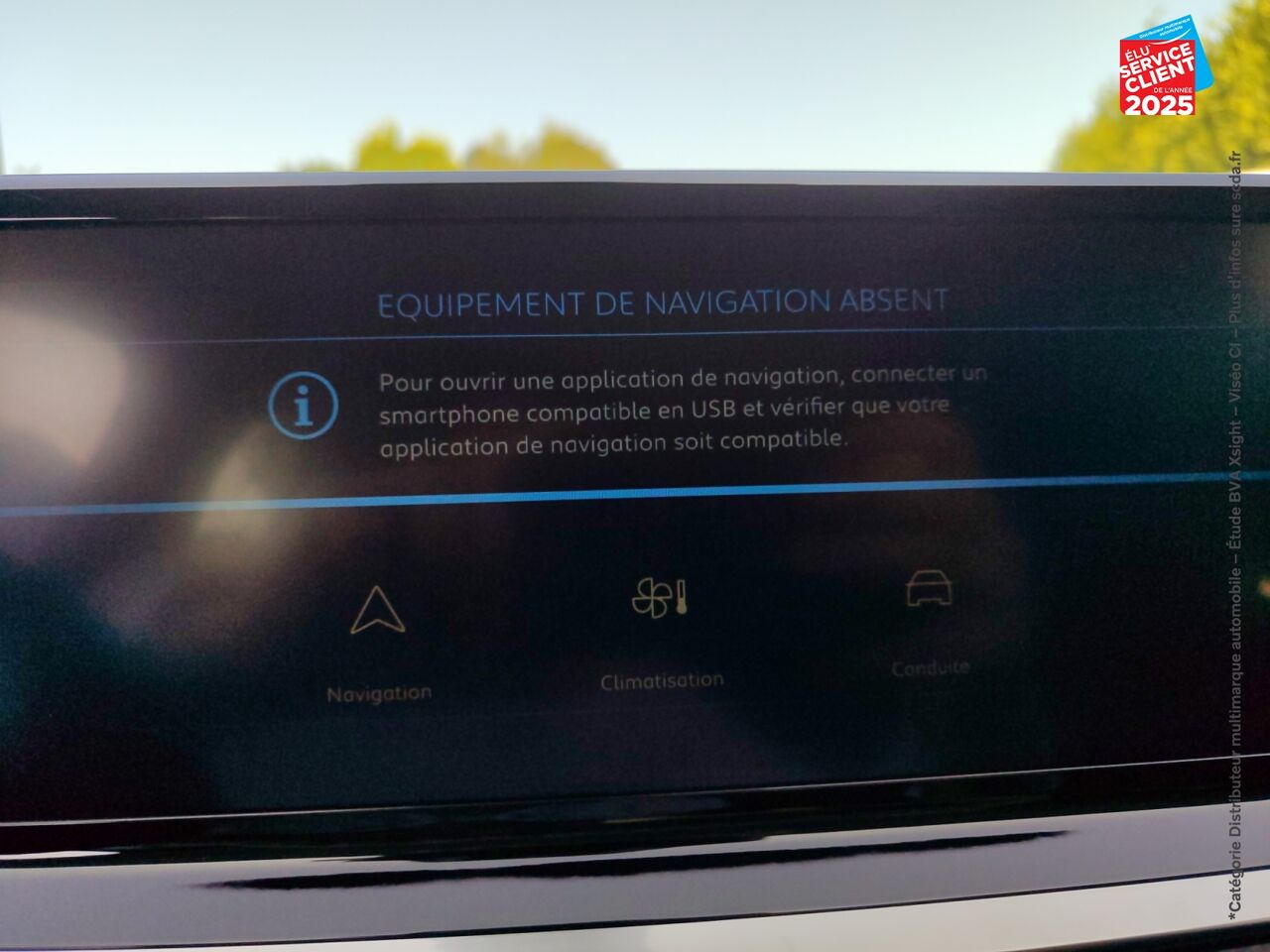 chez Peugeot Charleville