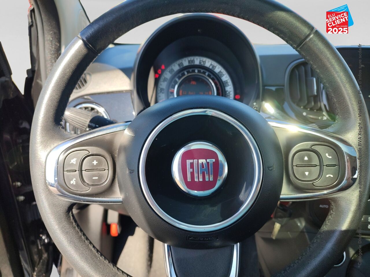 Véhicule d'occasion FIAT 500 1.2 8V 69CH ECO PACK COLLEZIONE FALL EURO6D chez Opel Saint-Dizier