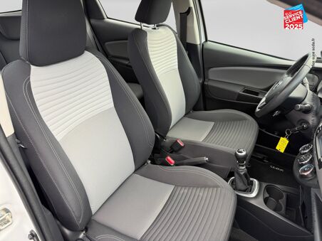 TOYOTA YARIS 110 VVT-I...
