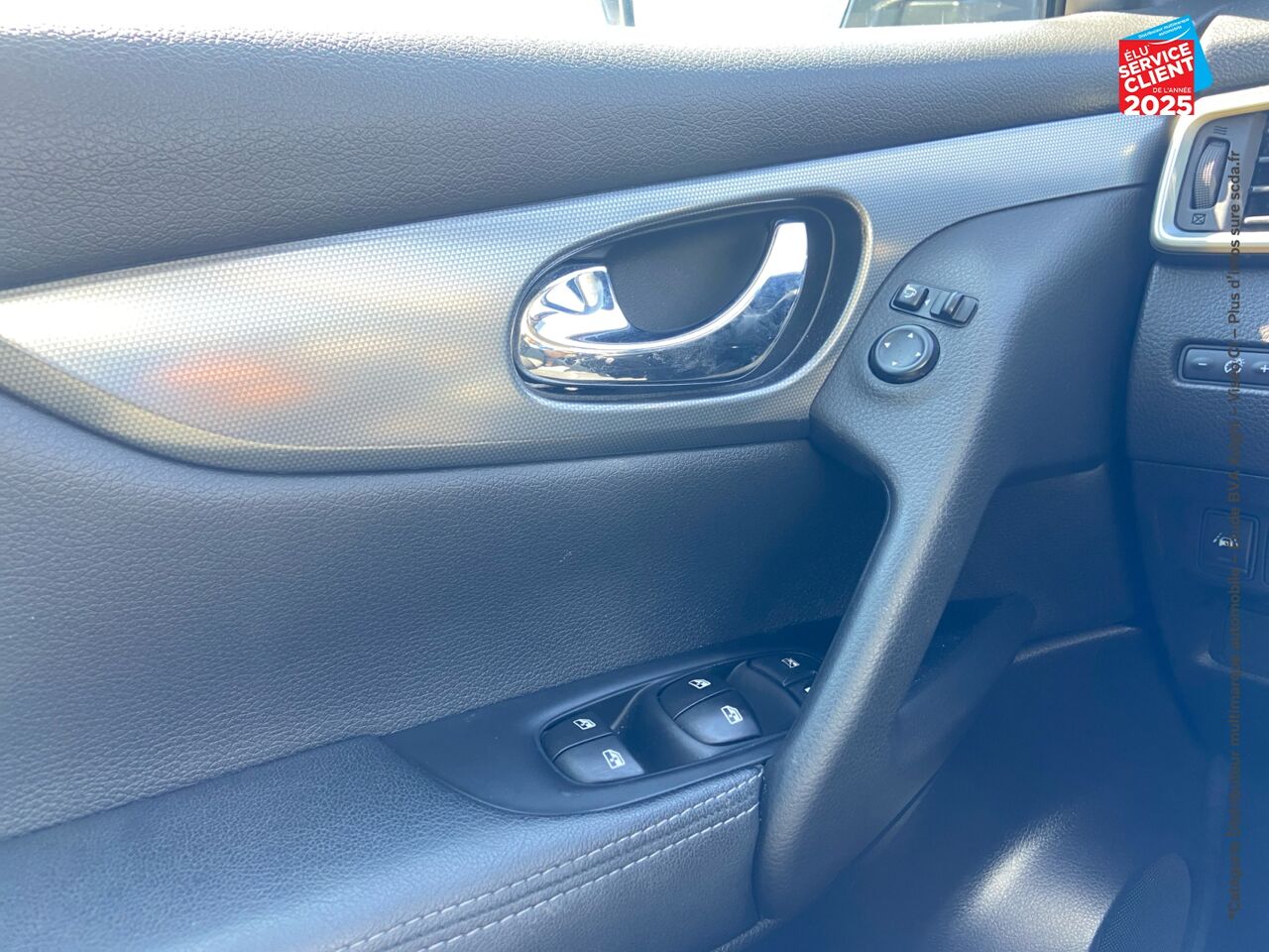 Véhicule d'occasion NISSAN QASHQAI 1.3 DIG-T 140CH N-CONNECTA 2019 SIEGES CHAUF CAMERA CARPLAY chez Nissan Juke occasion